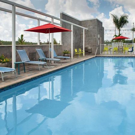 Home2 Suites By Hilton Fort Myers Airport Εξωτερικό φωτογραφία