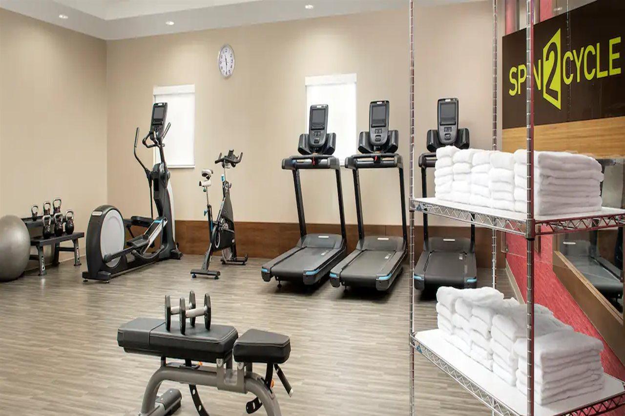 Home2 Suites By Hilton Fort Myers Airport Εξωτερικό φωτογραφία